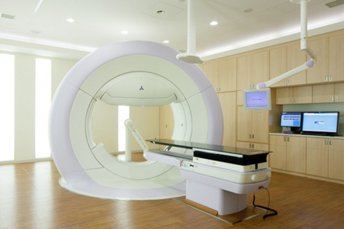 放射線がん治療センター開設